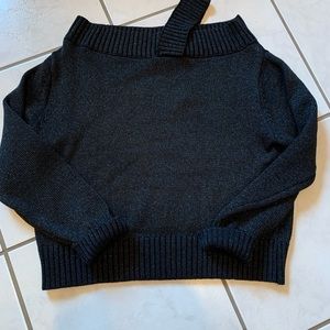 Women’s sweater